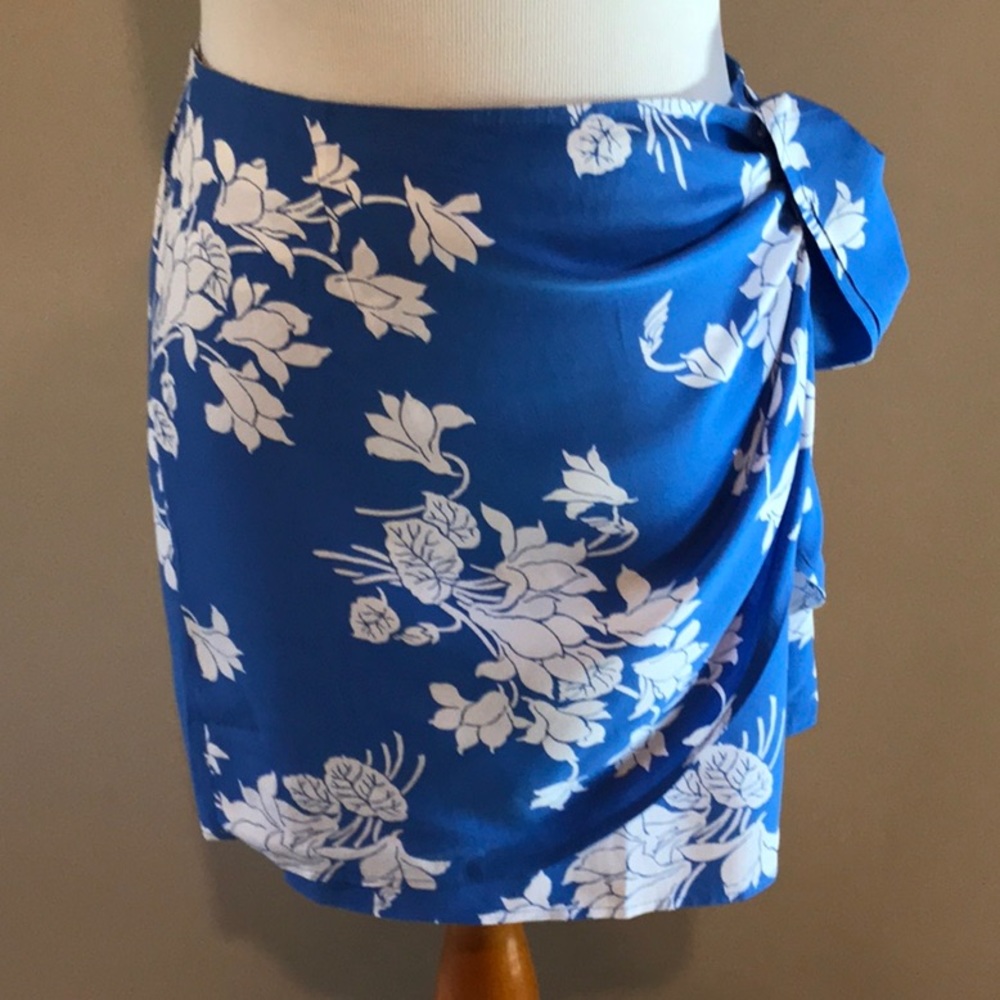 The Limited Hawaiian Print Sarong